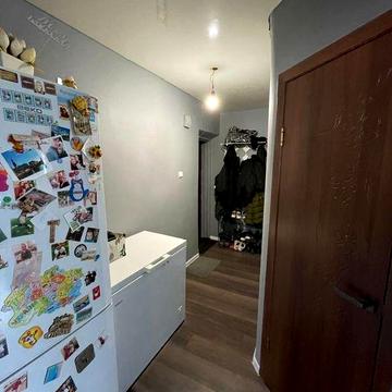 Продам 2-х кімнатну квартиру