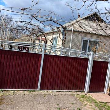 Продам житловий будинок