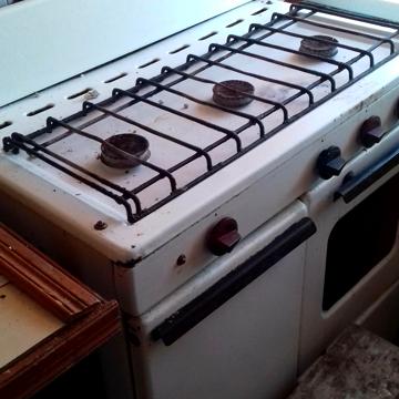 Терасна, 8