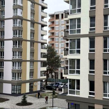 Продам  1кім квартиру 47м2/ ЖК Крона 2/ ЖК крона парк 2