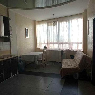 Продам 3 комн. квартиру на Зоопарковой в парк Победы котел