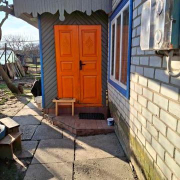 Два будинки  на одній ділянці  в  районі Ліска