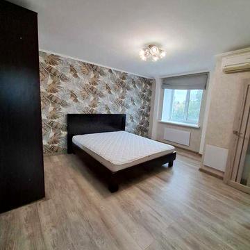 Продам видову, 3-и к/к 99 м2, 2008 р/з в Ковалівці.