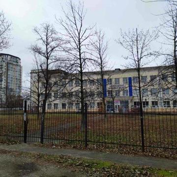Часть Дома на Бородинском район Университета культуры «Поплавского»