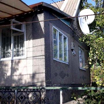 Продам дачный участок с домиком