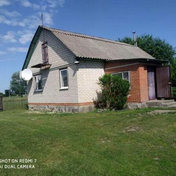 Продається домогосподарство в селищі Котельва