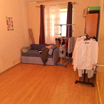 Квартира на пятому поверсі 8 поверхового будинкуу