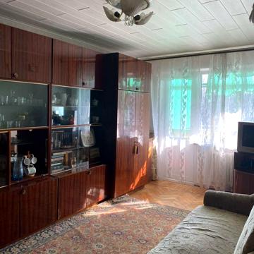 Небесної Сотні просп. (Маршала Жукова), 75