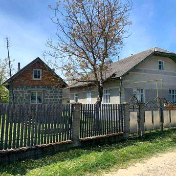 Продається будинок в с.Мединя Івано-Франківського району