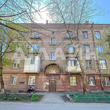 Сталеварів вул., 11