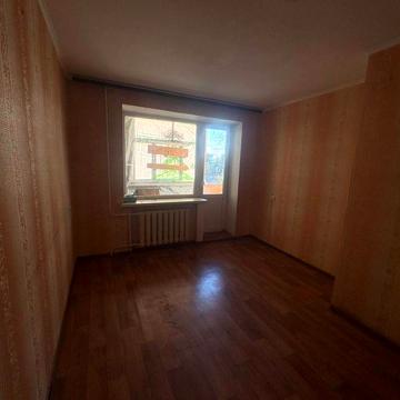 Продам 1 кімнатну квартиру на Польовій
