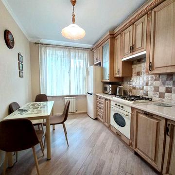 Здам 3кімнатну квартиру в Центрі міста