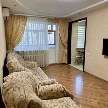 Академіка Філатова вул., 31а
