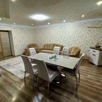 Продам 4-х кімнатну квартиру в Кременчуці