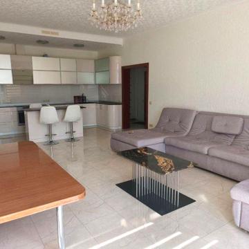 Продам СВОЮ панорамну  квартиру 4 кімнати жк ДУЕТ ЖК Дует