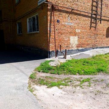 Продається квартира в м.Конотоп район порт(углова)2 кімнати