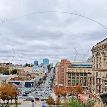 Хрещатик вул. (Kreschatic), 25