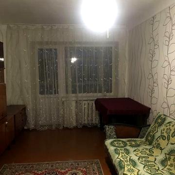 Продається 2х кімнатна квартира в центрі,в цегляному будинку