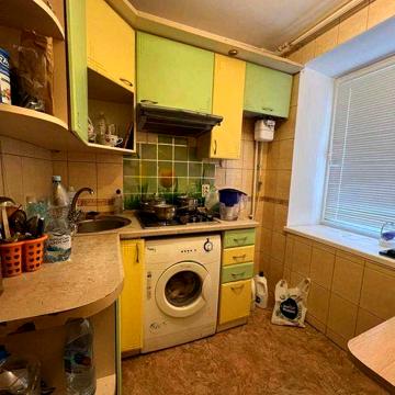 Продаж 1 кімнатної квартири вул. Холодногірська