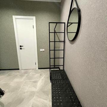 Квартира з хорошим ремонтом, Заходь і Живи!