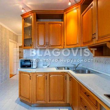 Татарський провулок 8 Продаж квартири 2кімнатна Ремонт