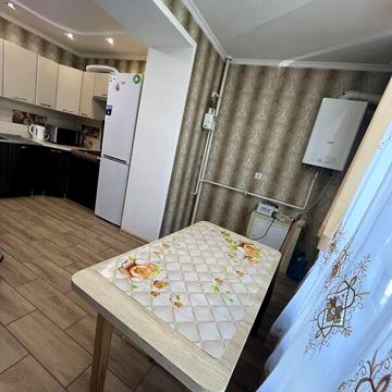 Довгострокова оренда 1к Квартира Зарічанська вулиця ЖК Гармония