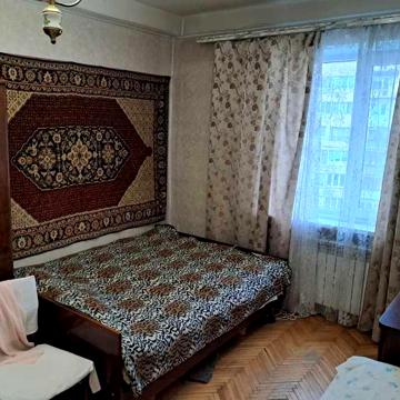 2-к. кв. Богдана Гаврилишина 10 Політехнічний інститут КПІ 3 хв.