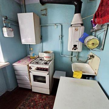 Продаю 2х к квартиру ул. Артилерийская, 1