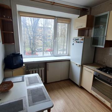 Мирослава Поповича вул. (Семашка), 21