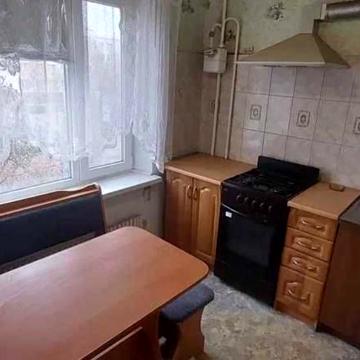 Володимира Українця вул., 111