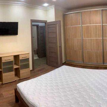 Хотів, вул.Партизанська,продаж квартири 57 м.