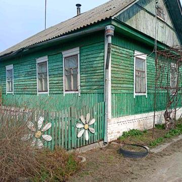Помешкання в м Городня. ЗРУЧНОСТІ. Напруга 380 Вольт.