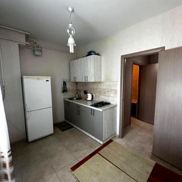 Проїзна вул., 28