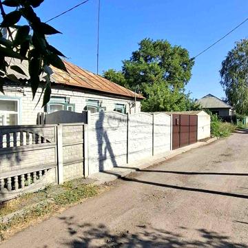 Продам без ремонта півбудинка з ГАРАЖЕМ на Чередниках, Щорса Леонова