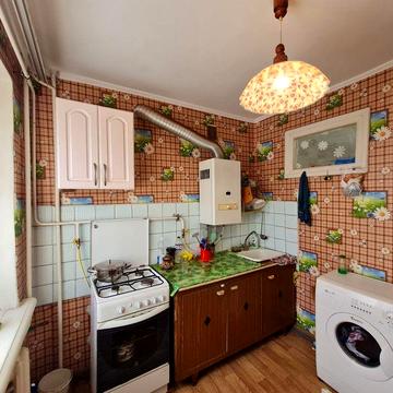 Продается 1 комнатная квартира Лески, улица Крылова сертификат!