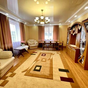 Продаж 4к Дім Національного Відродження вулиця