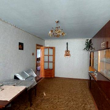 Продам 3-кімнатну квартиру. Пр-т Незалежності,299.
