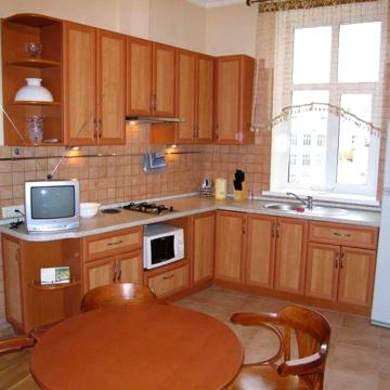 Продаю 2-кім. кв-ру у центрі м. Львів