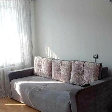 Романа Шухевича вул., 14