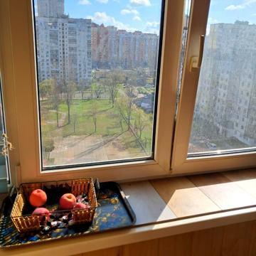 Олександра Архипенка вул. (Мате Залки), 10-Б