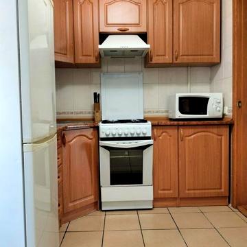 Продається частина будинку (широкий центр)