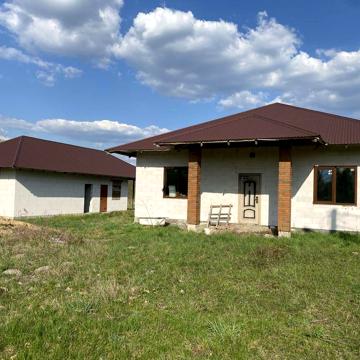 Продам хату в Ковельському районі с.Бахів 2