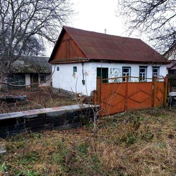 Продається будинок і земельна ділянка в р-ні Шанхаю.