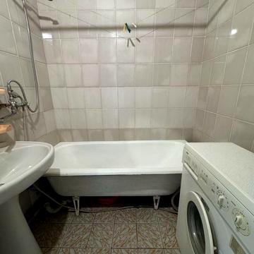 Здам в оренду однокімнатну квартиру в центрі