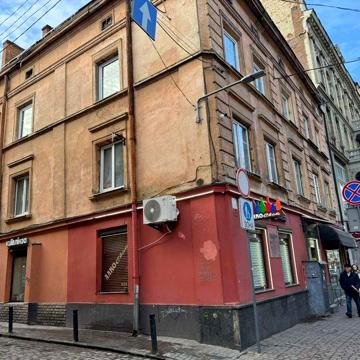 Продаж 3 кімнатної квартири в центрі вул Нижанкіського