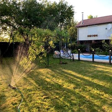 Продаж дачного будинку СТ Генетик