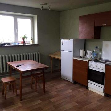 Оренда 1 кімнатної квартири по вул. Родини Крушельницьких