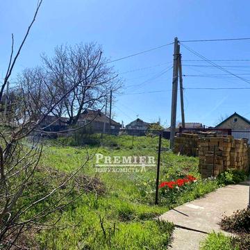 Продам будинок біля озера у Доброславі!