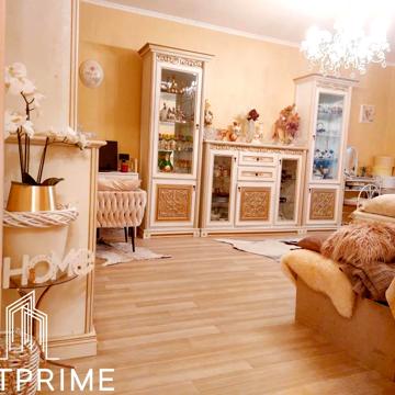 Лесі Українки бульв., 24