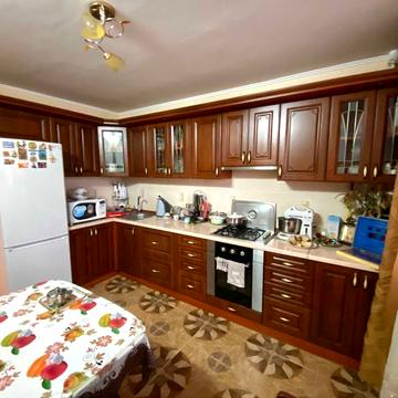 Продаж 3к квартири 73,2 м.кв. на вул. Перемоги RUBI 38233